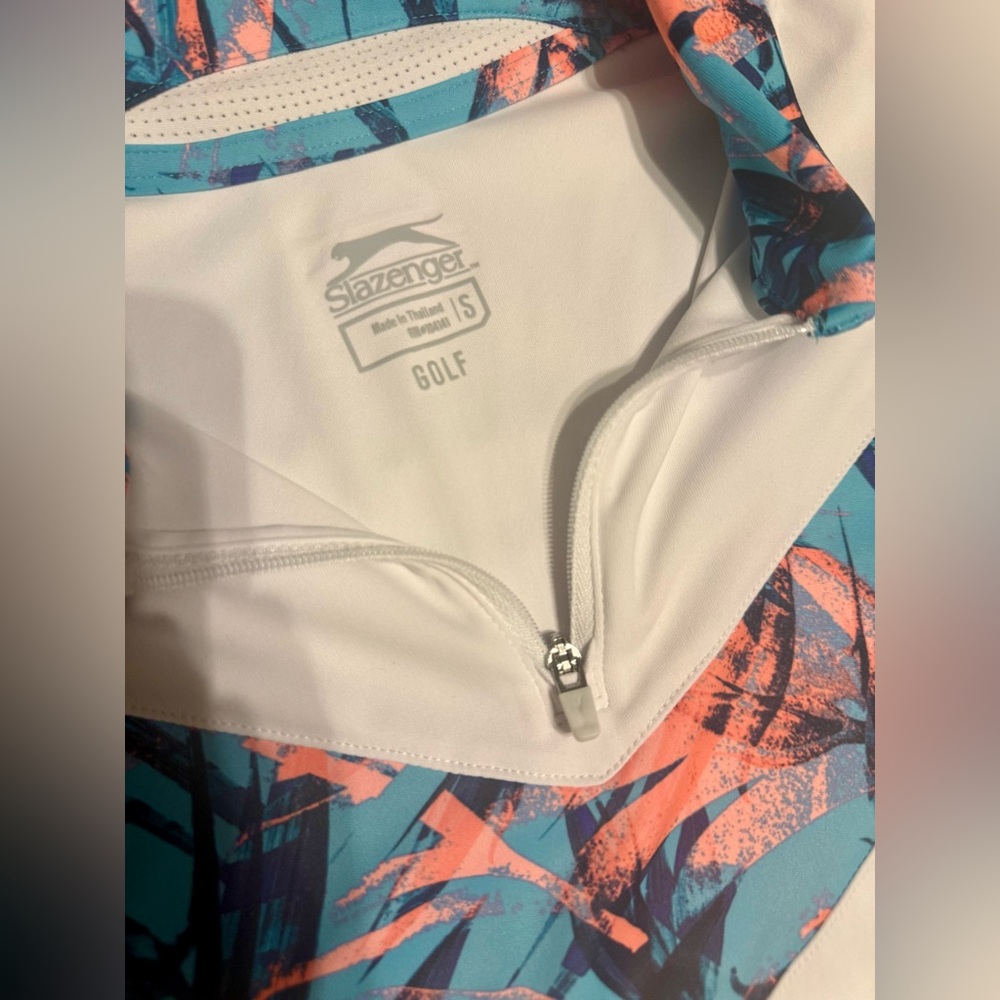 Slazenger Women's Sleeveless Golf Polo – Tropical Chevron Print - Picture 3 of 6